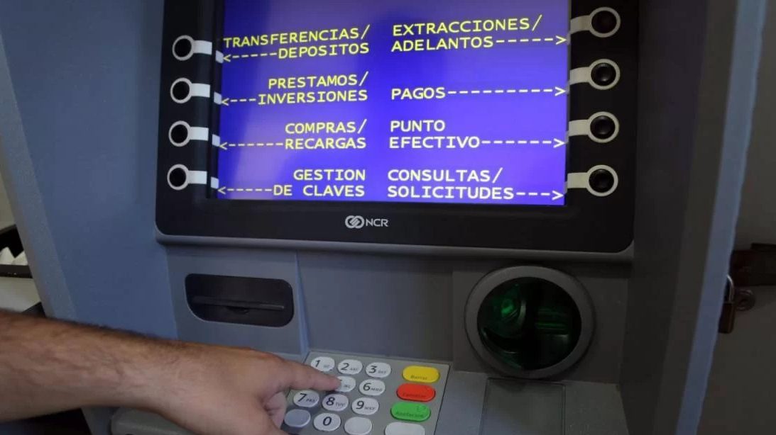 El viernes 29 estarán acreditados los sueldos de los empleados públicos provinciales