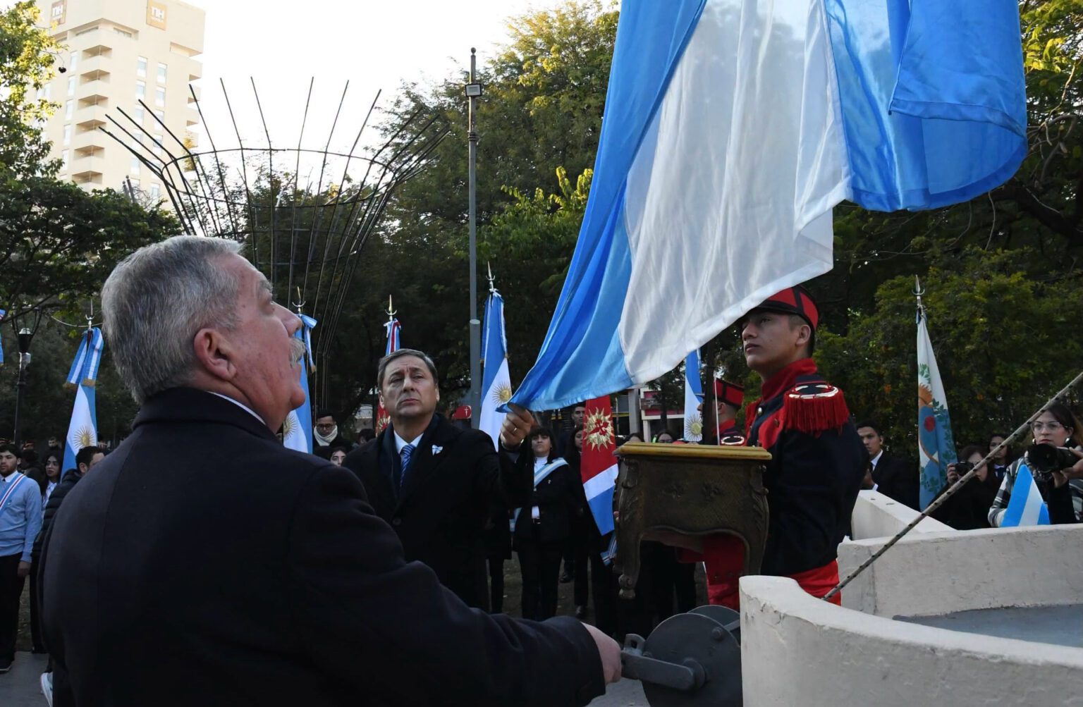 Elías Suárez acompañó los actos por el 210° aniversario de la Independencia Argentina