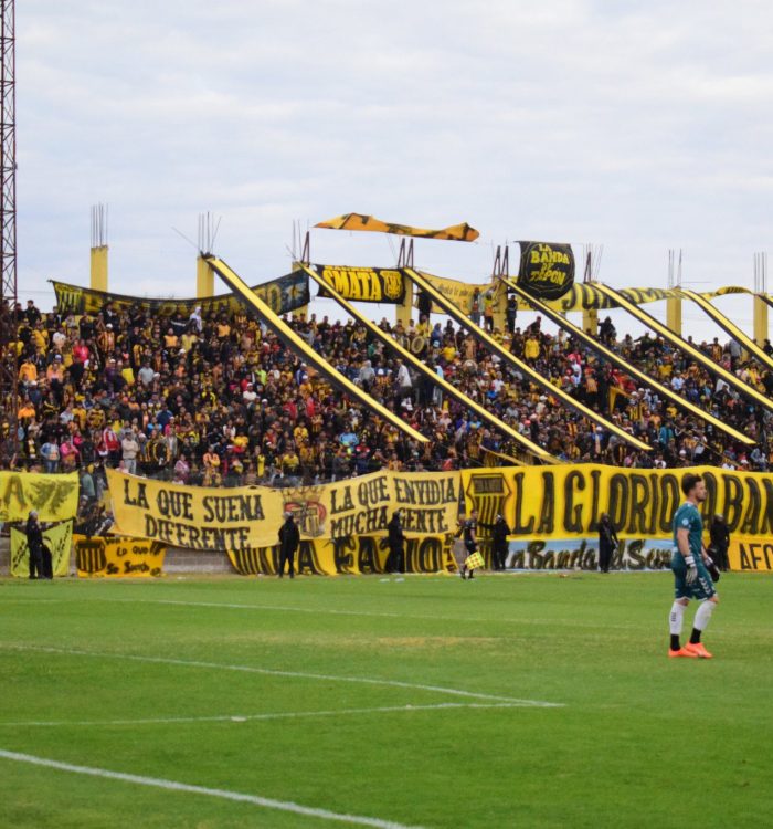 Club Atlético Mitre invita a vivir el partido en pantalla gigante y lanza beneficios para socios